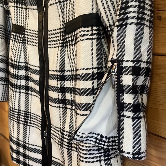 WHBM Plaid Coat - Picture 6 of 11